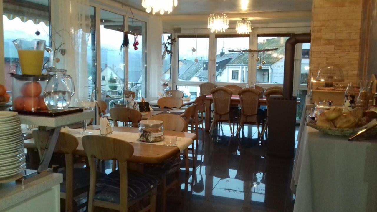 Gaestehaus Moselblick Trittenheim Kültér fotó